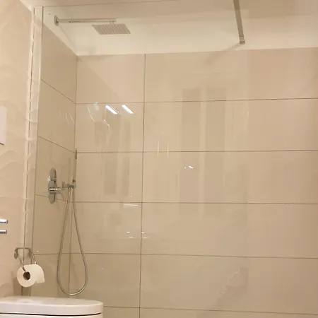 Terra Di V E N E R E 2 Πανσιόν