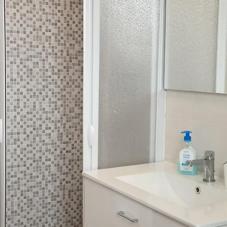 Πανσιόν Terra Di V E N E R E 2 3*