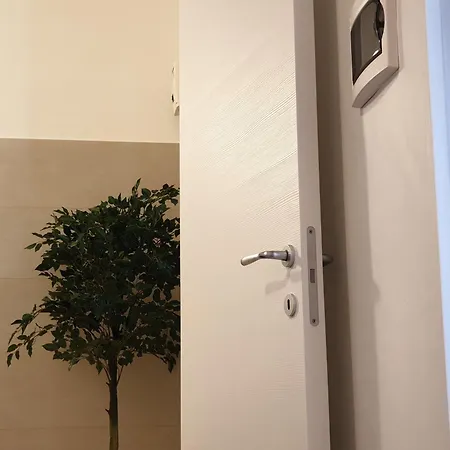 Terra Di V E N E R E 2 3* רגוזה